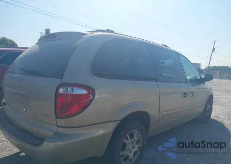 2004 Dodge Grand Caravan Sxt z USA, uszkodzony, nr VIN 2D4GP44L84R533458